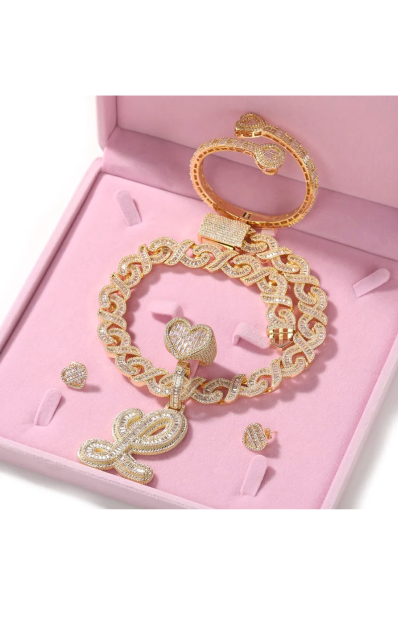 LUXIIVA® 5 PCS HEART INITIAL SET (Ready to Ship)