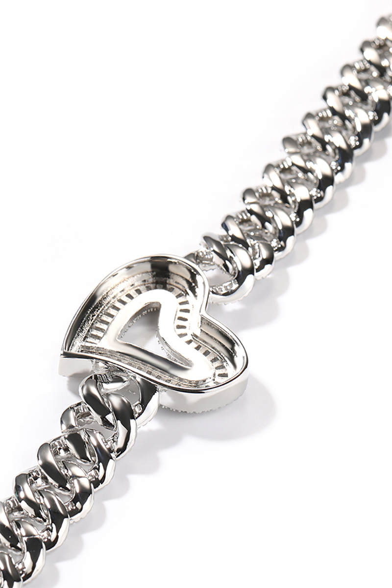 LUXIIVA® ZAZA TRIO HEARTS NECKLACE(Ready to Ship)