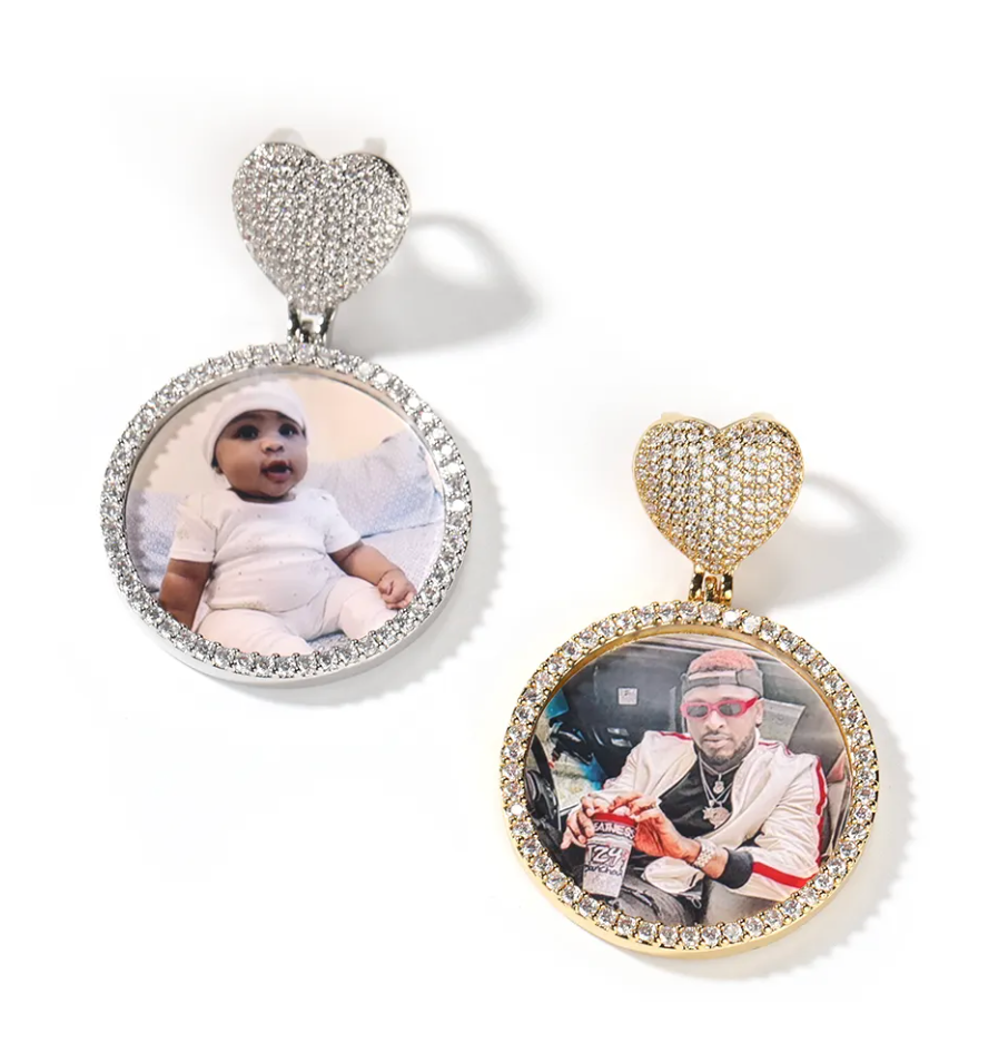 LUXIIVA® CLASSIC CIRCLE - HEART HOOK CUSTOM PICTURE PENDANT
