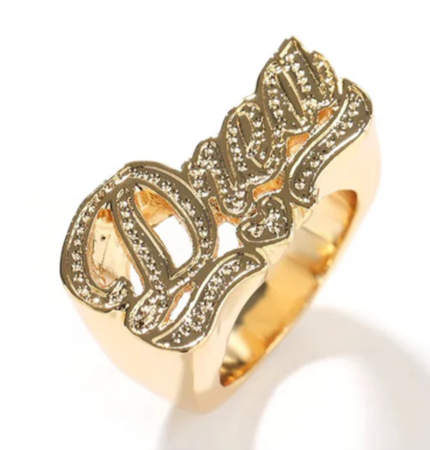 LUXIIVA® MARY CUSTOM NAME RING