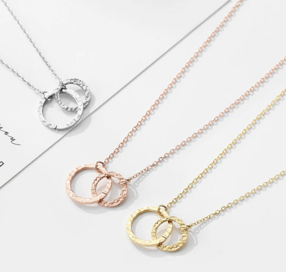 LUXIIVA® INTERLOCKING CIRCLES NECKLACE(Ready to Ship)