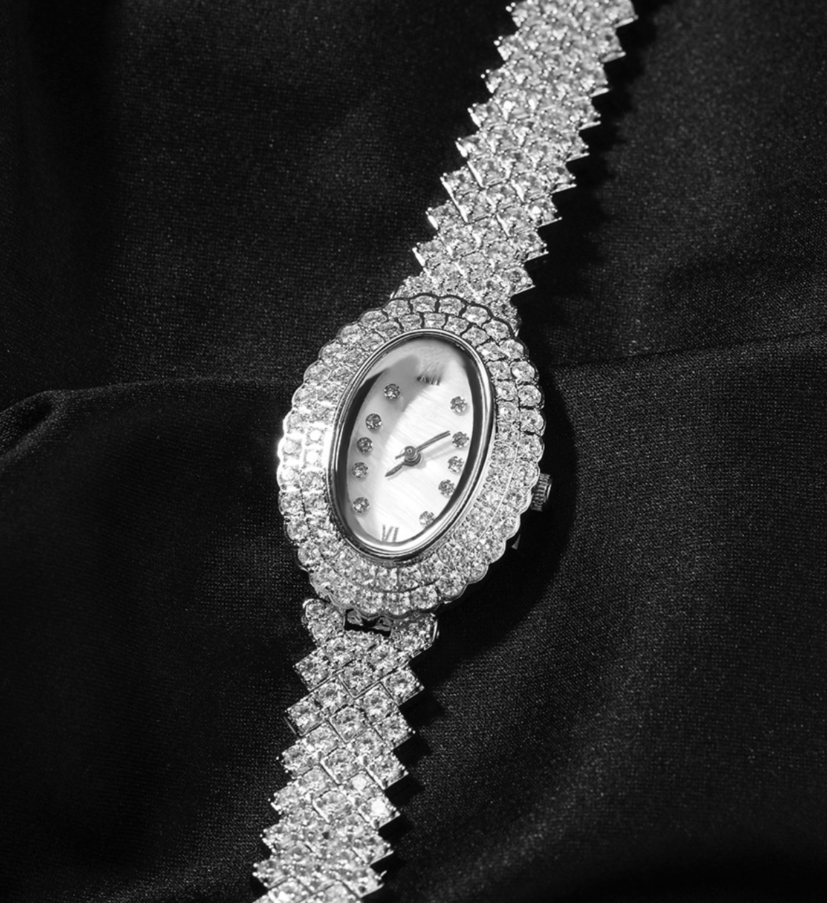 LUXIIVA® VINTAGE DIAMOND WATCH (Ready to Ship)