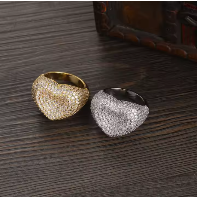 LUXIIVA® BOLD HEART RING(Ready to Ship)