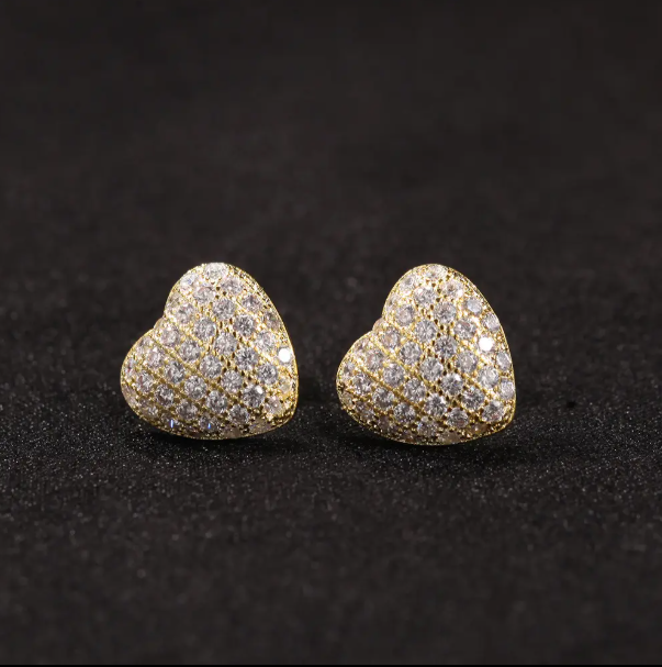 LUXIIVA® TINY CUTE AND BOLD HEART EARRING (Ready to Ship)