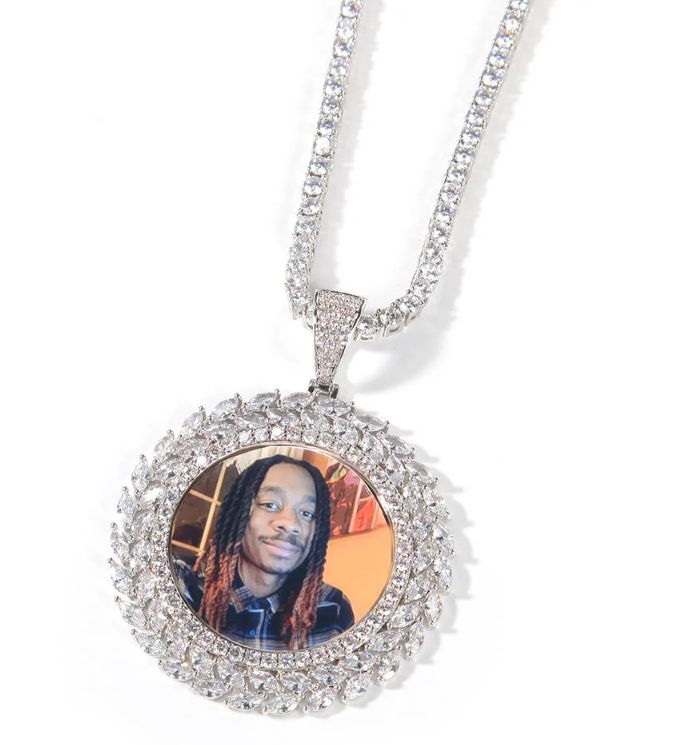 LUXIIVA® LUXE CUSTOM PICTURE PENDANT