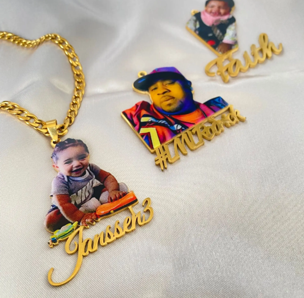 LUXIIVA® COLOUR CUSTOM PICTURE NECKLACE