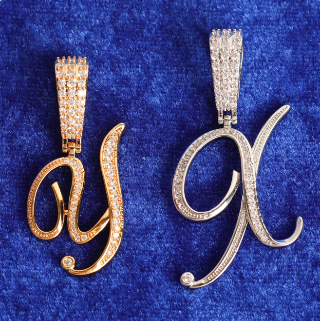 LUXIIVA® WOMEN INITIAL CURSIVE HIP HOP PENDANT(Ready to Ship)
