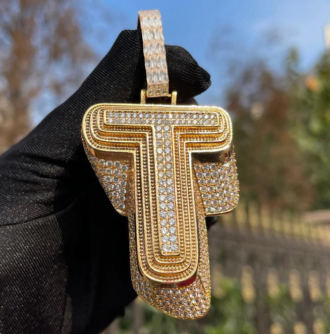LUXIIVA® ICED OUT PERSORNALIZED PENDANT(Ready to Ship)
