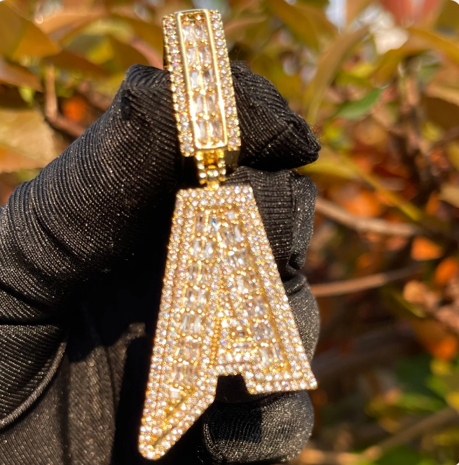 LUXIIVA® ICED OUT INITIAL BAGUETTE PENDANT(Ready to Ship)