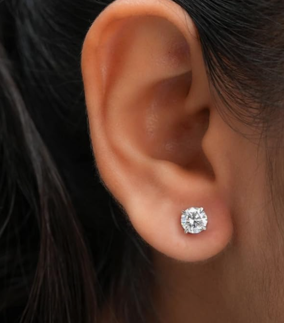 LUXIIVA® DIAMOND EARRING FOR WOMEN – STERLING SILVER 4-PRONG