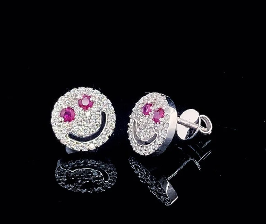 LUXIIVA® SMILEY FACE MOISSANITE STUD EARRINGS(Ready to Ship)
