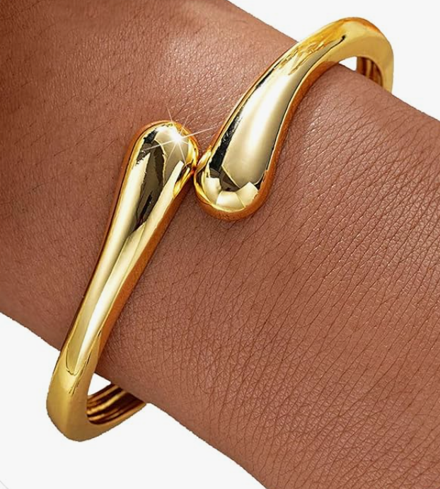 LUXIIVA® GOLD CHUNKY CUFF BRACELET (Ready to Ship)