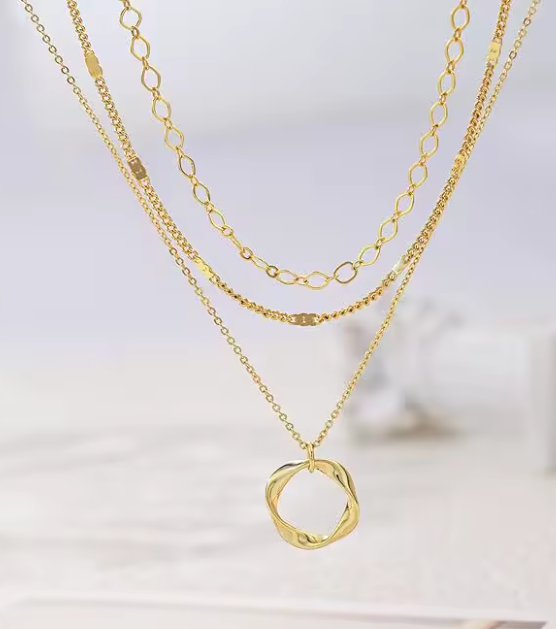 LUXIIVA® LUXE 3-PIECE LAYERED NECKLACE SET (Ready to Ship)