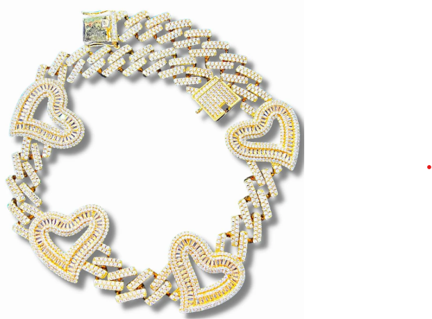 LUXIIVA® ZAZA TRIO  HEARTS NECKLACE(Ready to Ship)