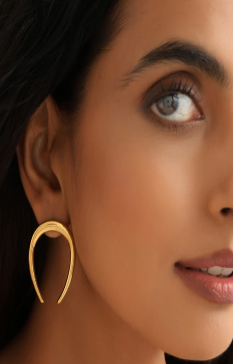 LUXIIVA® STATEMENT HORSE SHOE EARRINGS (Ready to Ship)