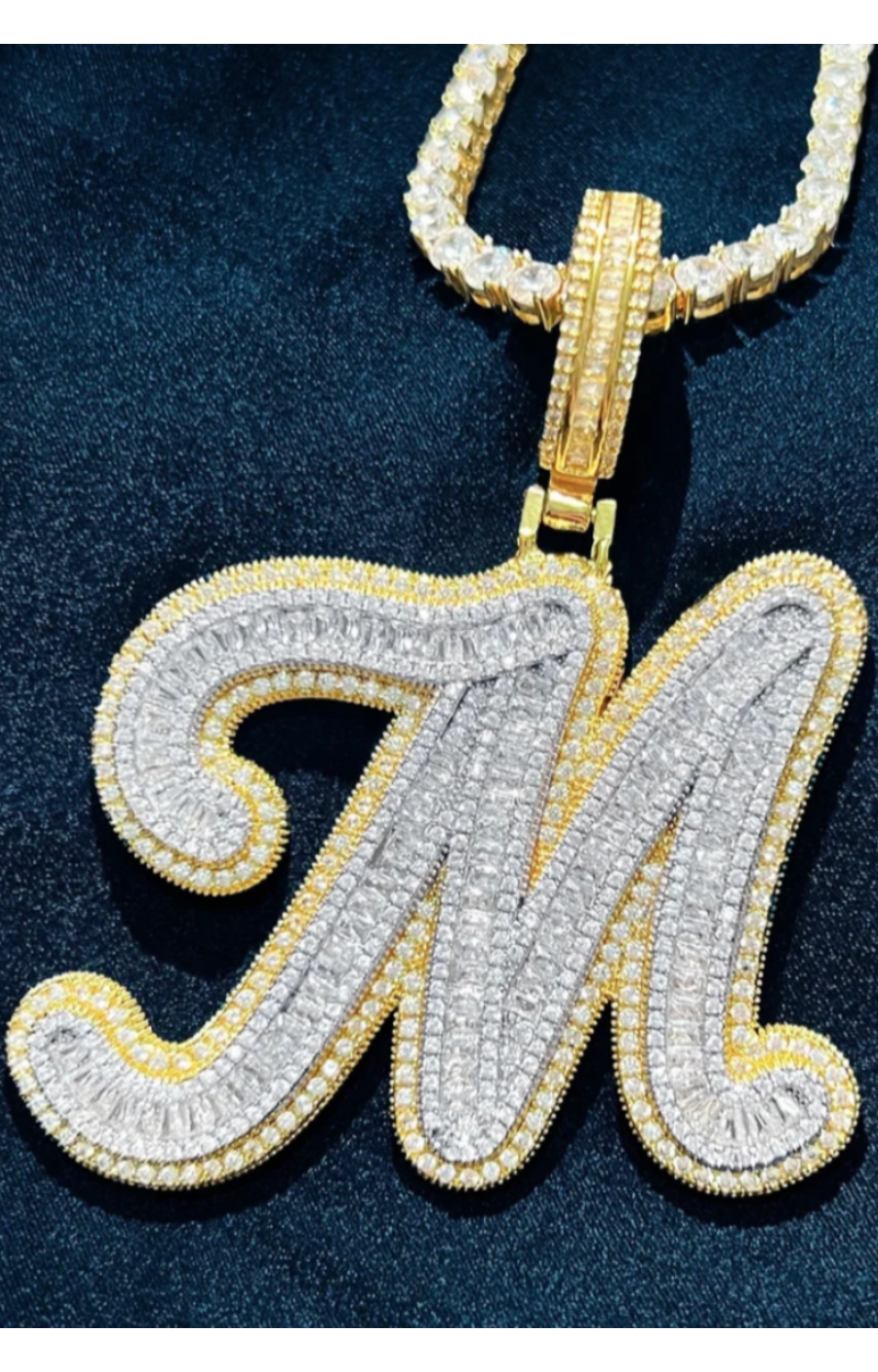 LUXIIVA® BOSS LADY INITIAL PENDANT(Ready to Ship)