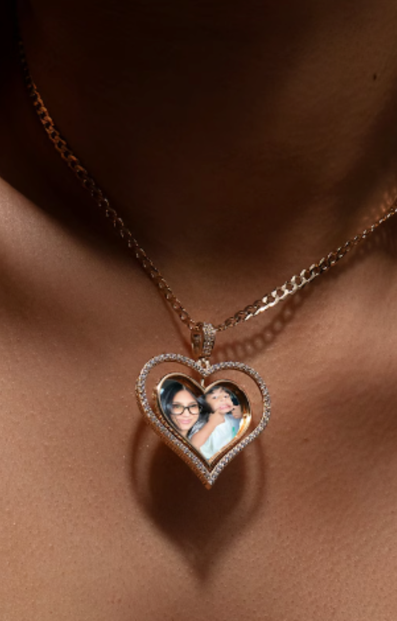LUXIIVA® HEART DOUBLE SIDED CUSTOM PICTURE PENDANT