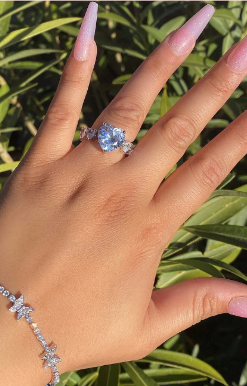 JENNIFER HEART CZ RINGS(Ready to Ship)