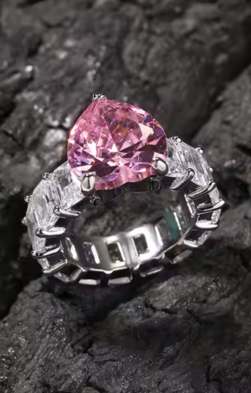 JENNIFER HEART CZ RINGS- SQUARE BAND(Ready to Ship)