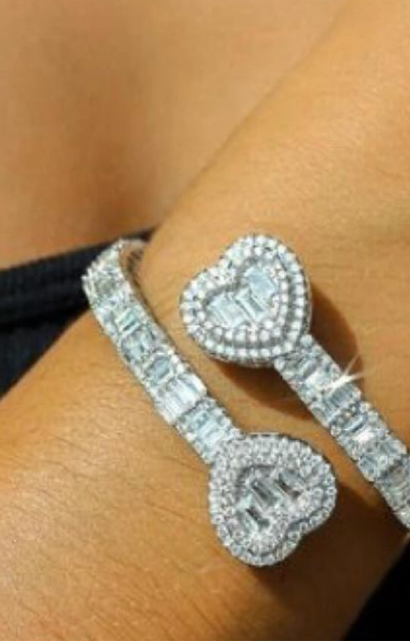 LUXIIVA® OPEN HEART CZ BRACELET (Ready to Ship)