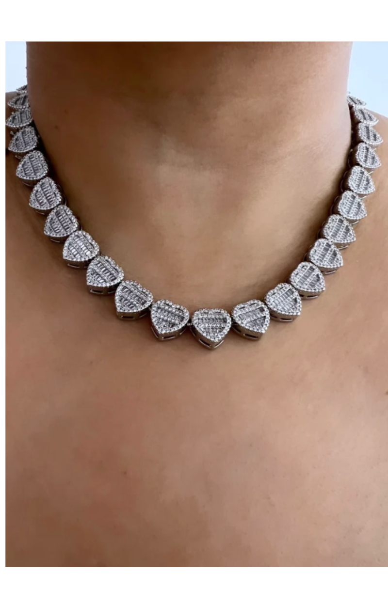 CRUSHED HEART NECKLACE (Ready to Ship)