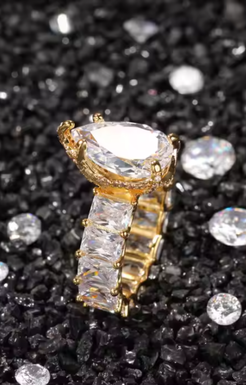 REMY BIG ICE RING (Ready to Ship)