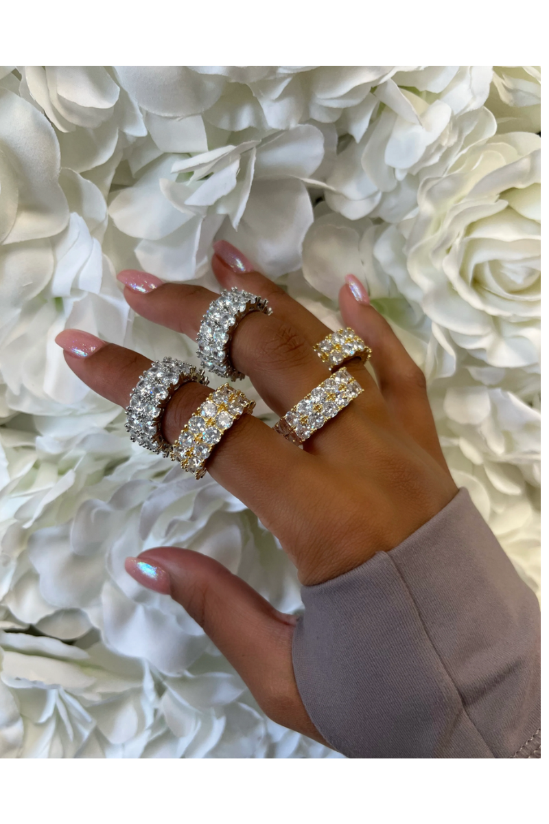 LUXIIVA Lucy Double Band Ring - lifestyle shot showing how to wear