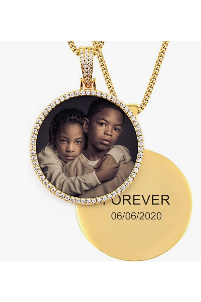 LUXIIVA® CLASSIC CIRCLE CUSTOM PICTURE PENDANT