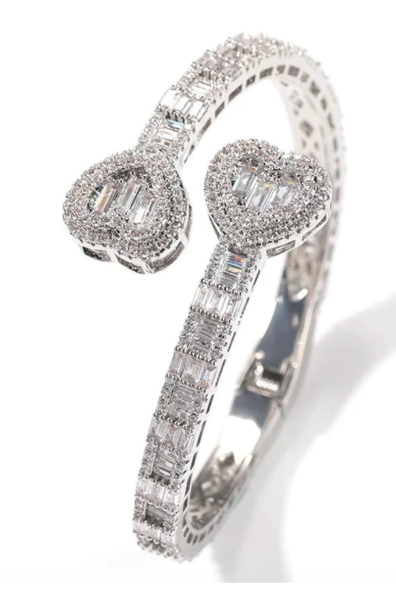 LUXIIVA® OPEN HEART CZ BRACELET (Ready to Ship)