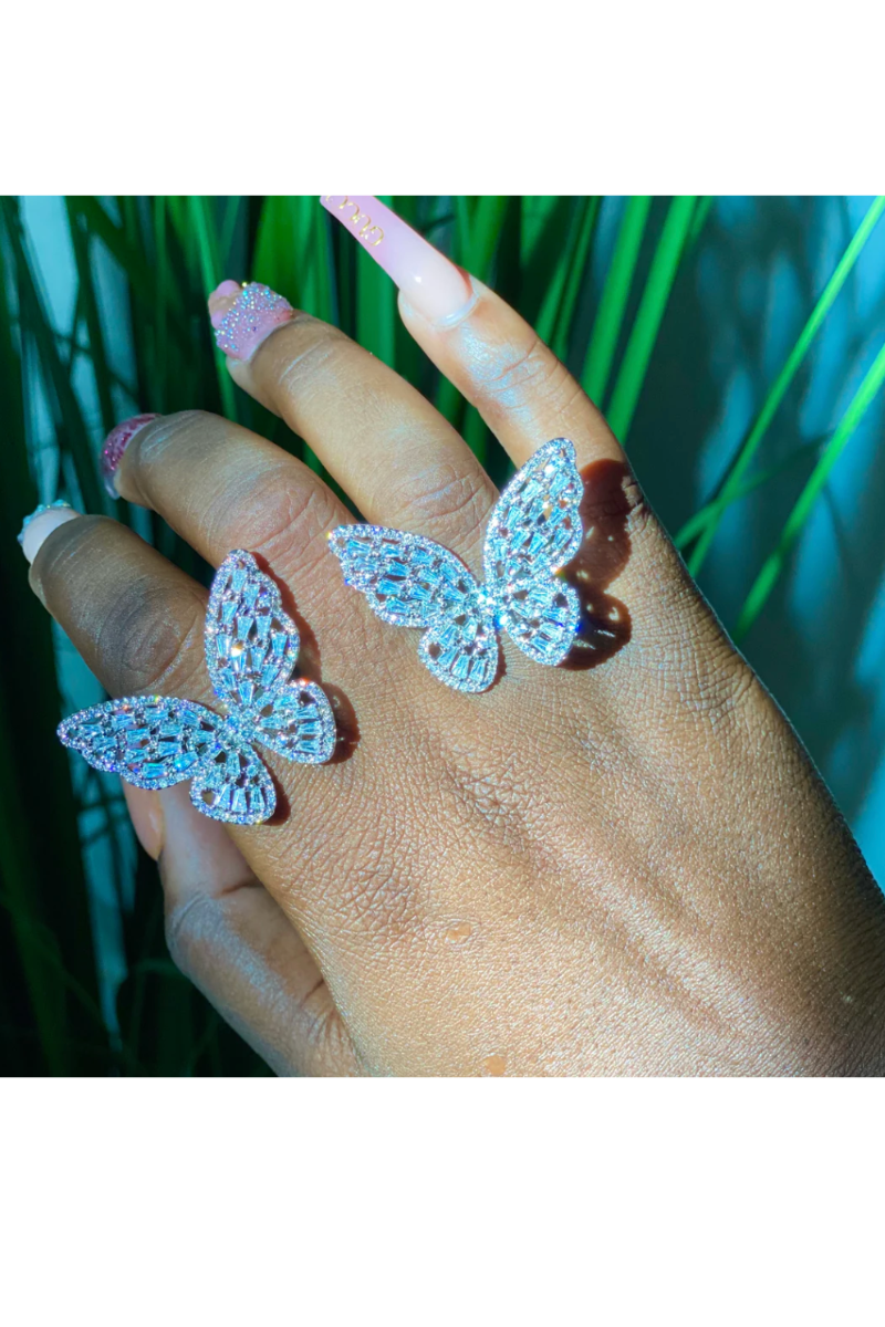 LUXIIVA® SASHA BUTTERFLY BAGUETTE RING(Ready to Ship)