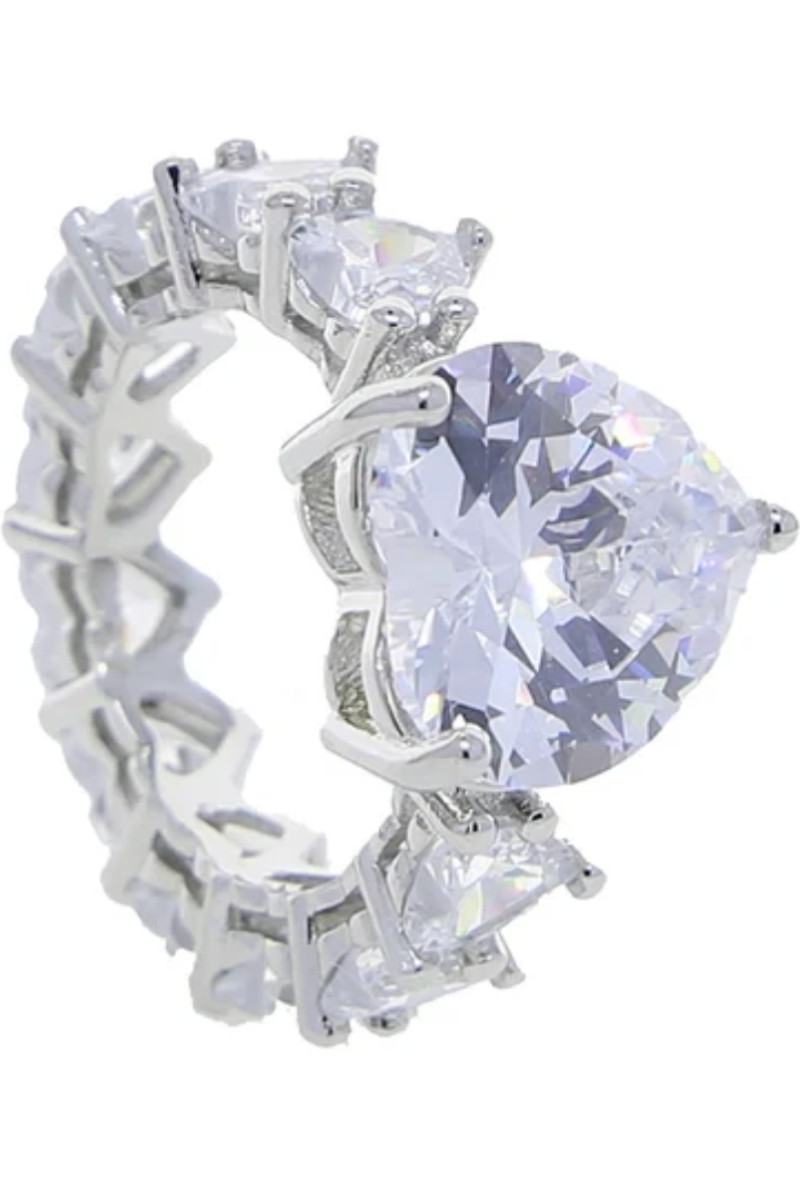 LUXIIVA® JENNIFER HEART CZ RINGS(Ready to Ship)