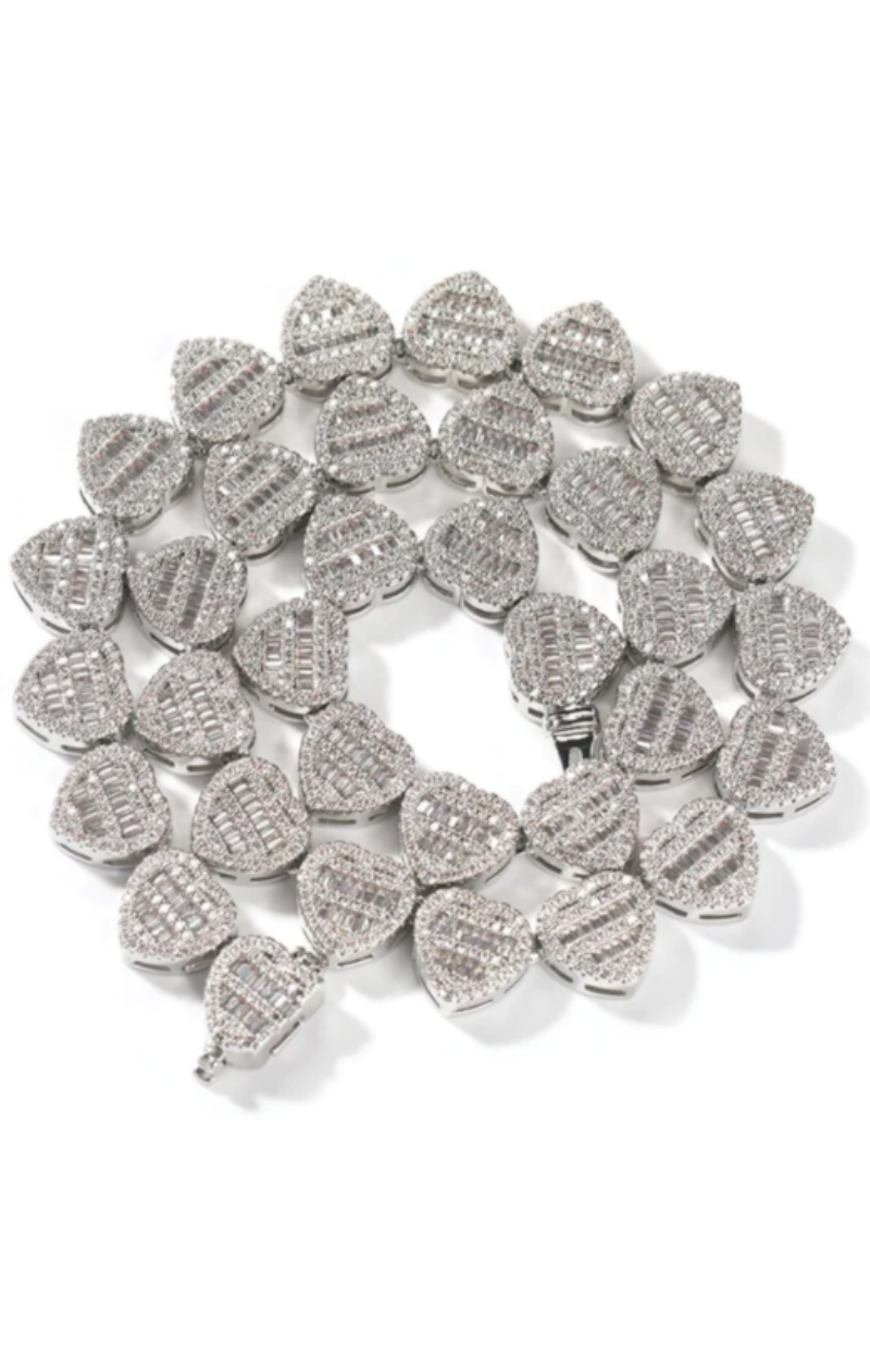 CRUSHED HEART NECKLACE (Ready to Ship)