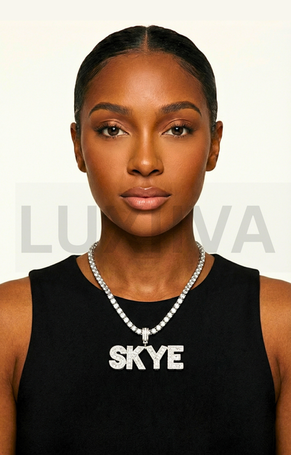 LUXIIVA® DIAMOND NAME BAR