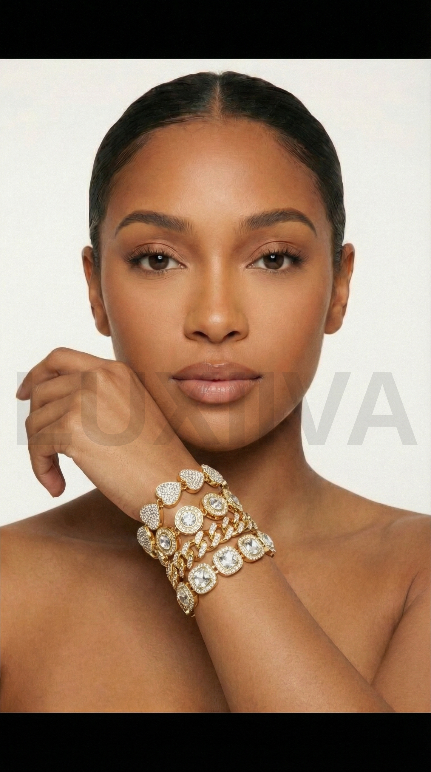 LUXIIVA® 4 PCS MEGAN BRACELET STACK