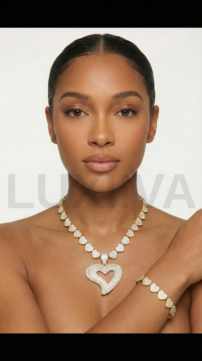 LUXIIVA® 3 PCS HOLLOW HEART NECKLACE AND BRACELET MATCHING SET(Ready to Ship)