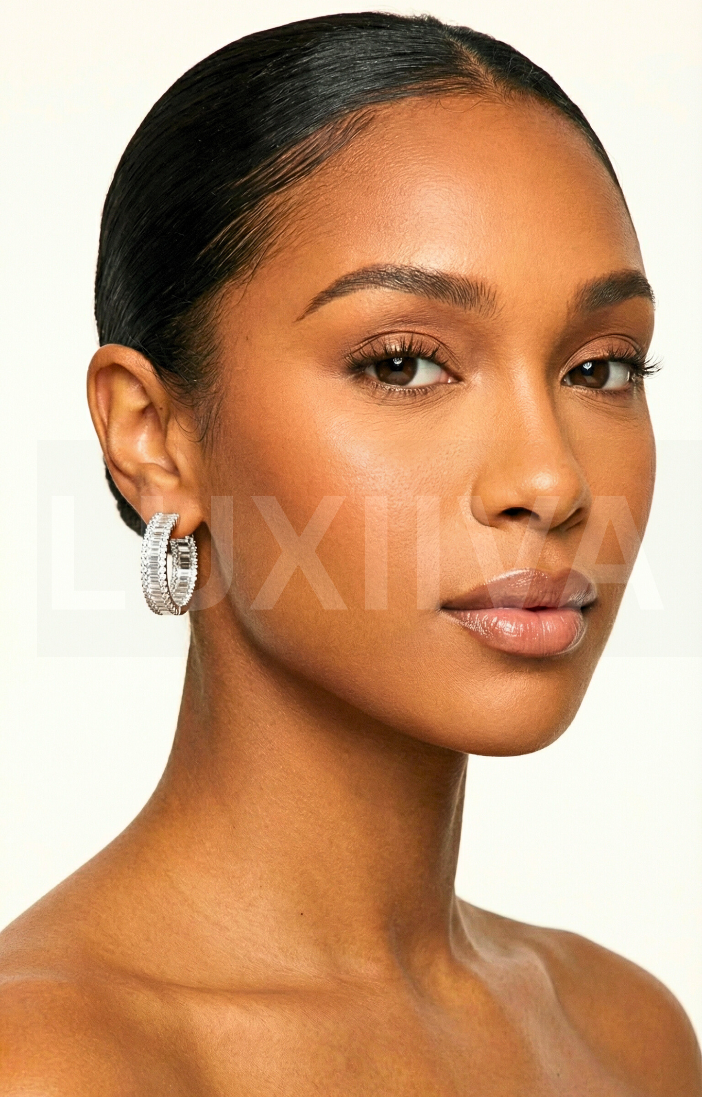 LUXIIVA Cz Hoop Huggie Earring - front view of CZ diamond earrings