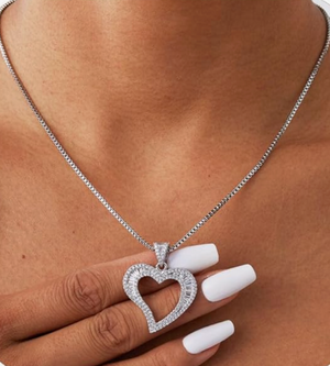 HEART SWIRL NECKLACE(Ships Same Day)