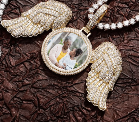 ANGEL POWER-WINGS CUSTOM PHOTO NECKLACE