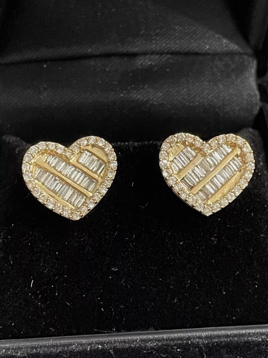 LUXIIVA® CRUSHED HEART EARRING-DIAGONAL(Ready to Ship)
