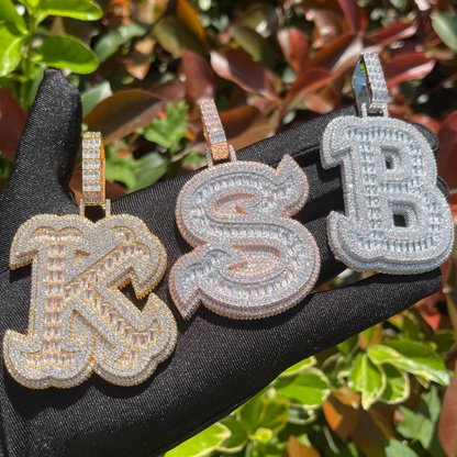 LUXIIVA® ICED OUT INITIAL NECKLACE(Ready to Ship)