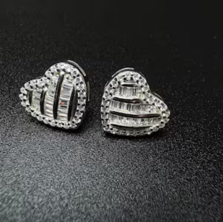LUXIIVA® CRUSHED HEART EARRING-DIAGONAL(Ready to Ship)