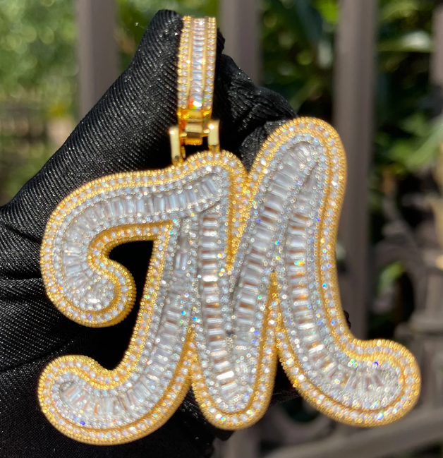LUXIIVA® BOSS LADY INITIAL PENDANT(Ready to Ship)