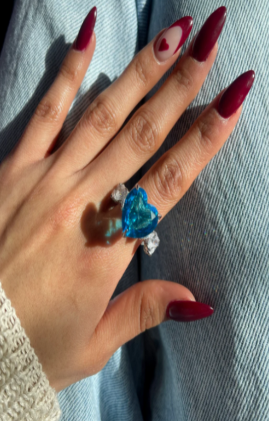 LUXIIVA® OCEAN HEART SPARKLE RING