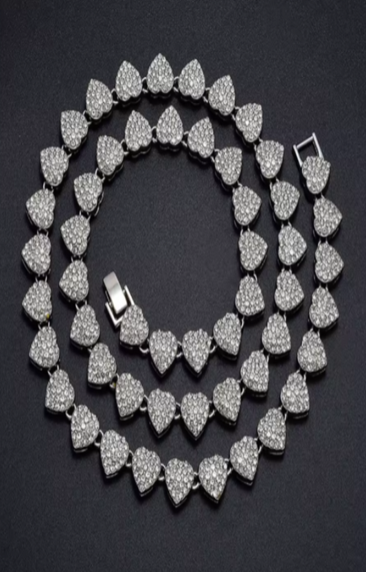 LUXIIVA® SPARKLING PAVE HEART TENNIS NECKLACE (Ready to Ship)