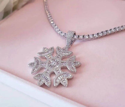 LUXIIVA® SNOWFLAKE NECKLACE (Ready to Ship)