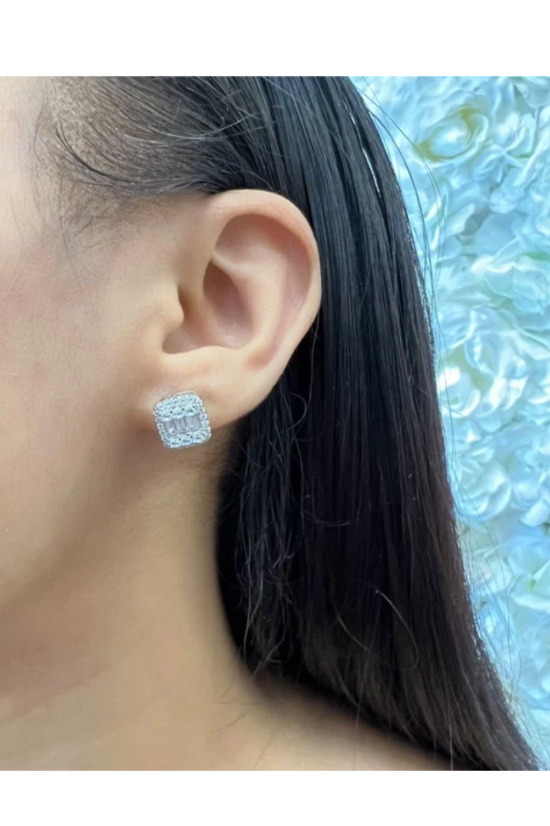 18K BAUGUETTE CZ EARRINGS(Ready to Ship)