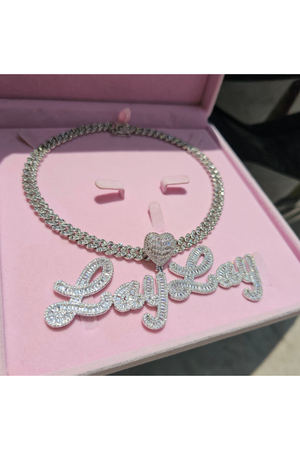 LOLA  ICEY HEART NECKLACE