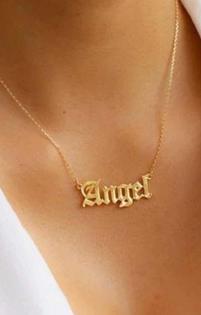 CUSTOM OLD ENGLISH NAME NECKLACE