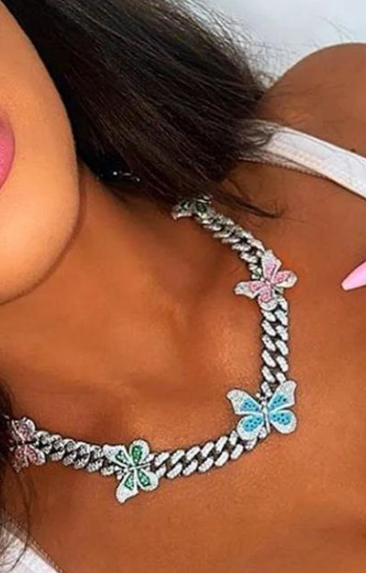 LUXIIVA® BUTTERFLY CHOKER (Ready to Ship)