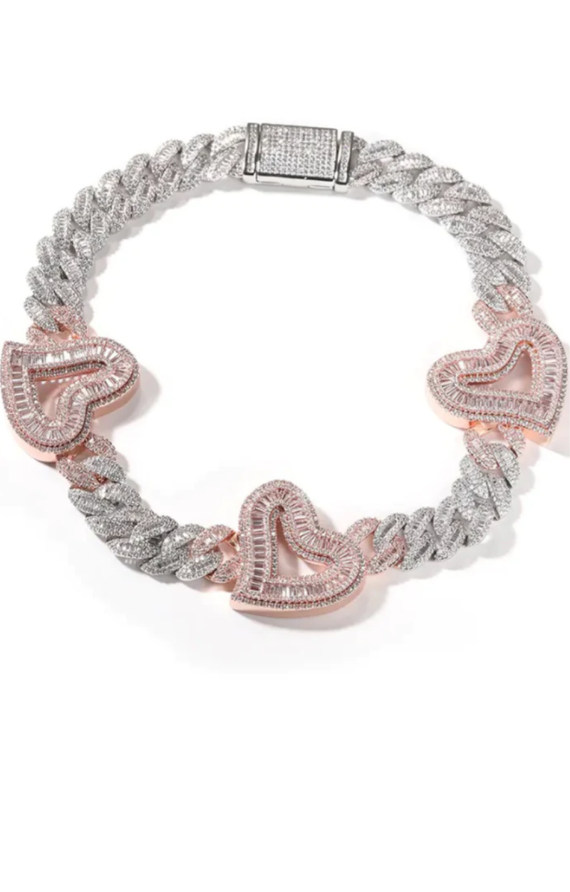 LUXIIVA® ZAZA TRIO  HEARTS NECKLACE(Ready to Ship)